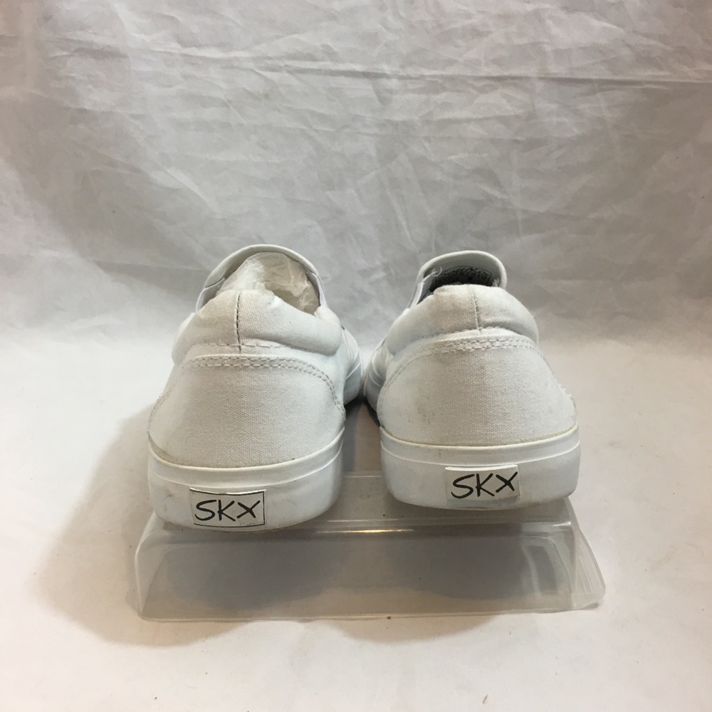 BYU Custom Kicks - Picture 3 of 3
